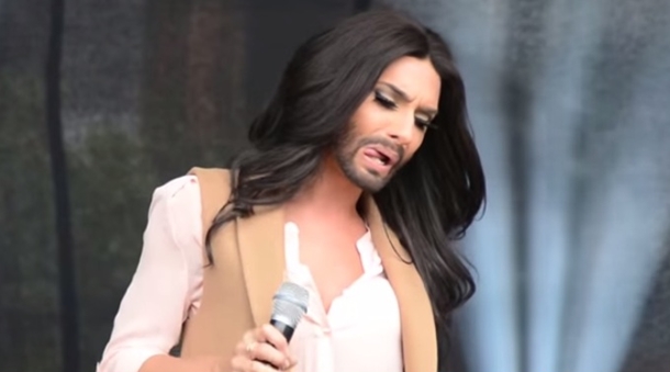 conchita wurst sexy tongue flick thing