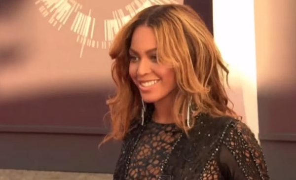 Beyonce Earns More Money Than Any Other Woman in Music (Video)