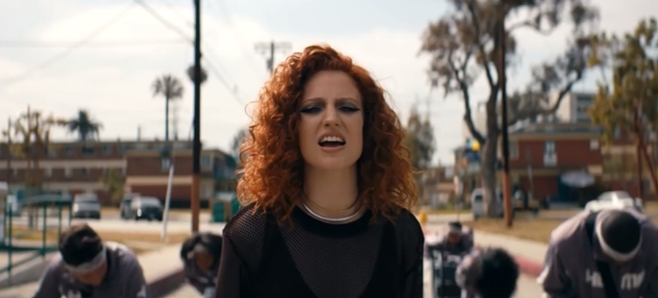 Jess Glynne Hits #1 on UK Charts and Makes Record Books (Video)