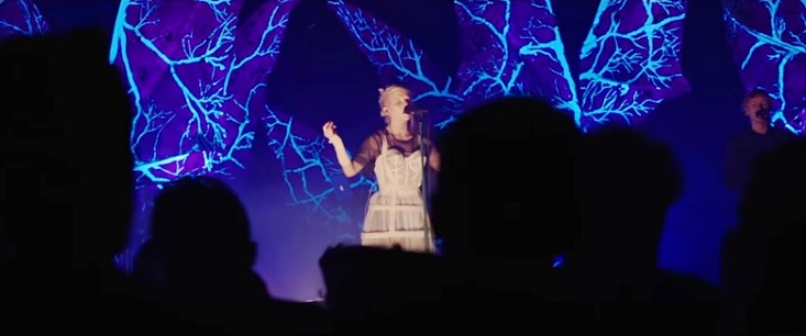 Watch Aurora Sing ‘Winter Bird’ Live at VEVO Halloween — Ethereal and Mesmerizing