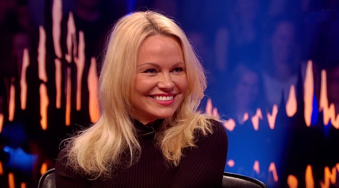 Pamela Anderson Says Julian Assange is ‘Very Sexy’ and She Spends More Time with Him Than Any Other Man
