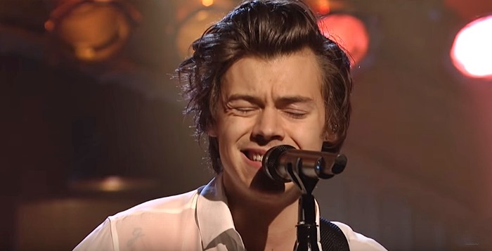Harry Styles Performs ‘Ever Since New York’ for First Time on SNL — Nice Performance, Uninspiring Song (Video)