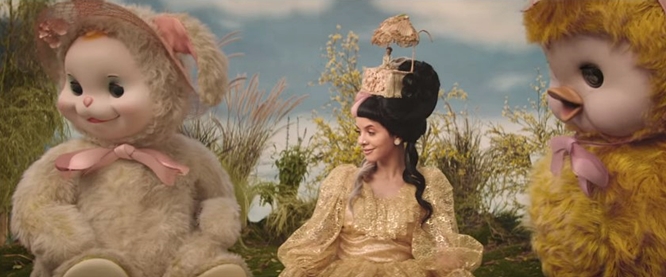 Melanie Martinez’ ‘Mad Hatter’ music video a surreal romp with rubber-faced teddy bears