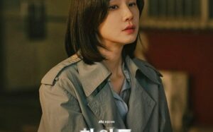 Hide Ep 8 ratings head back up to third highest and #1 in its time slot