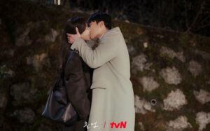 The Midnight Romance in Hagwon Ep 14 ratings hit new all-time high