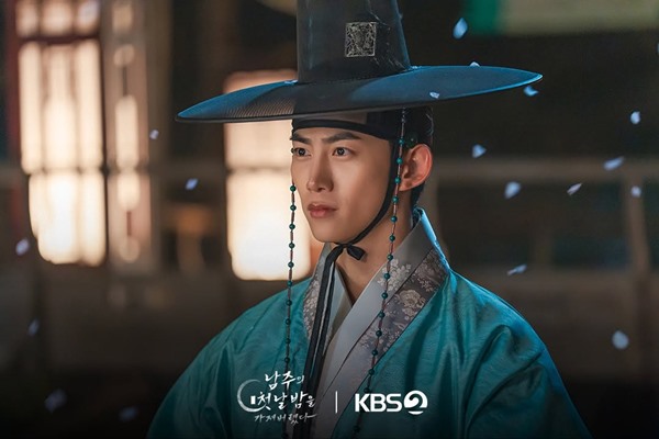 The First Night with the Duke EP4 ratings rise back up – international viewers still split on love it or hate it