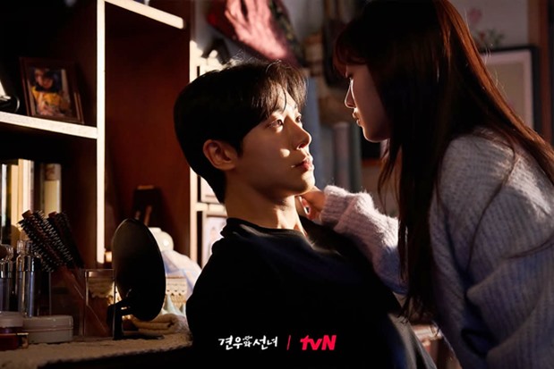 Head Over Heels EP3 earns lowest ratings yet – but international viewers obsessing over the main couple